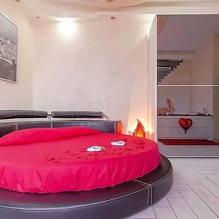 Apartment Suitehouse - With Jacuzzi & Comfort San Giorgio a Cremano